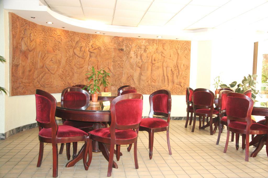 דאהקה White House Hotel - City Center מראה חיצוני תמונה