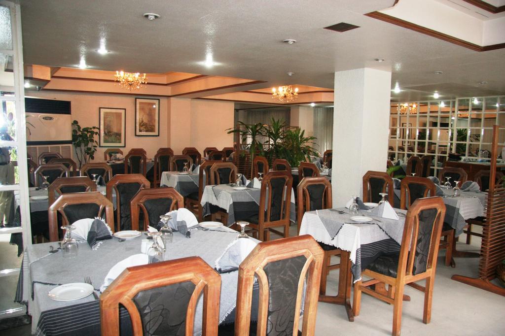 דאהקה White House Hotel - City Center מראה חיצוני תמונה